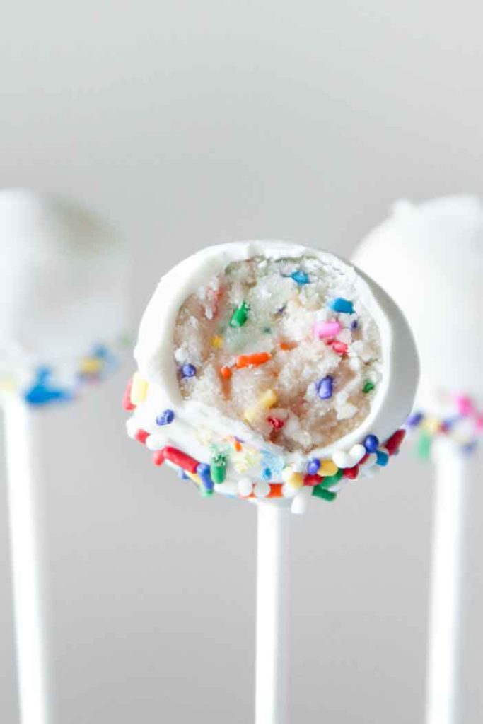 NovelTEA: Birthday Girl + Confetti Cake Pops - Sartorial Geek